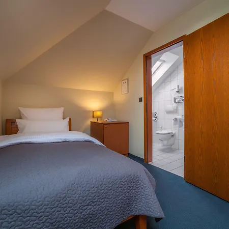 Omega Hotel Moers