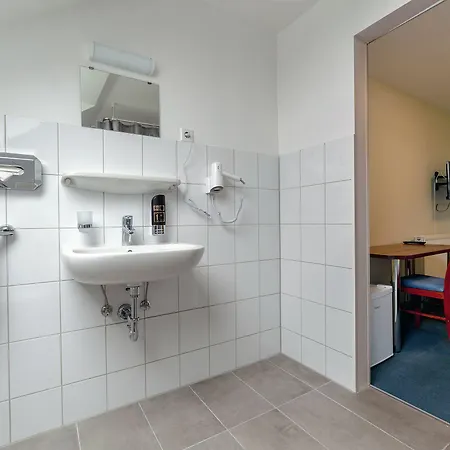 Omega Hotel Moers