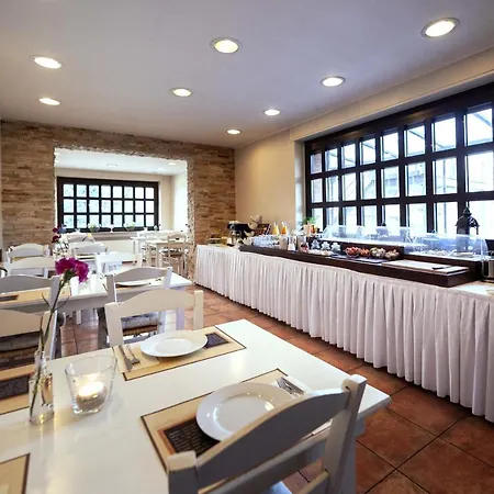 Hotel Omega Moers